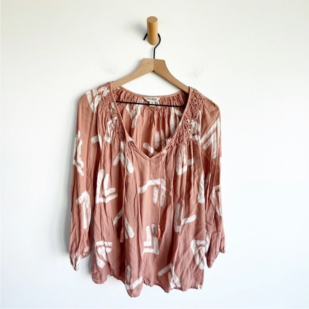 Lucky Brand Women's Top Aztec Boho Smocked Southwest Blouse Salmon Medium